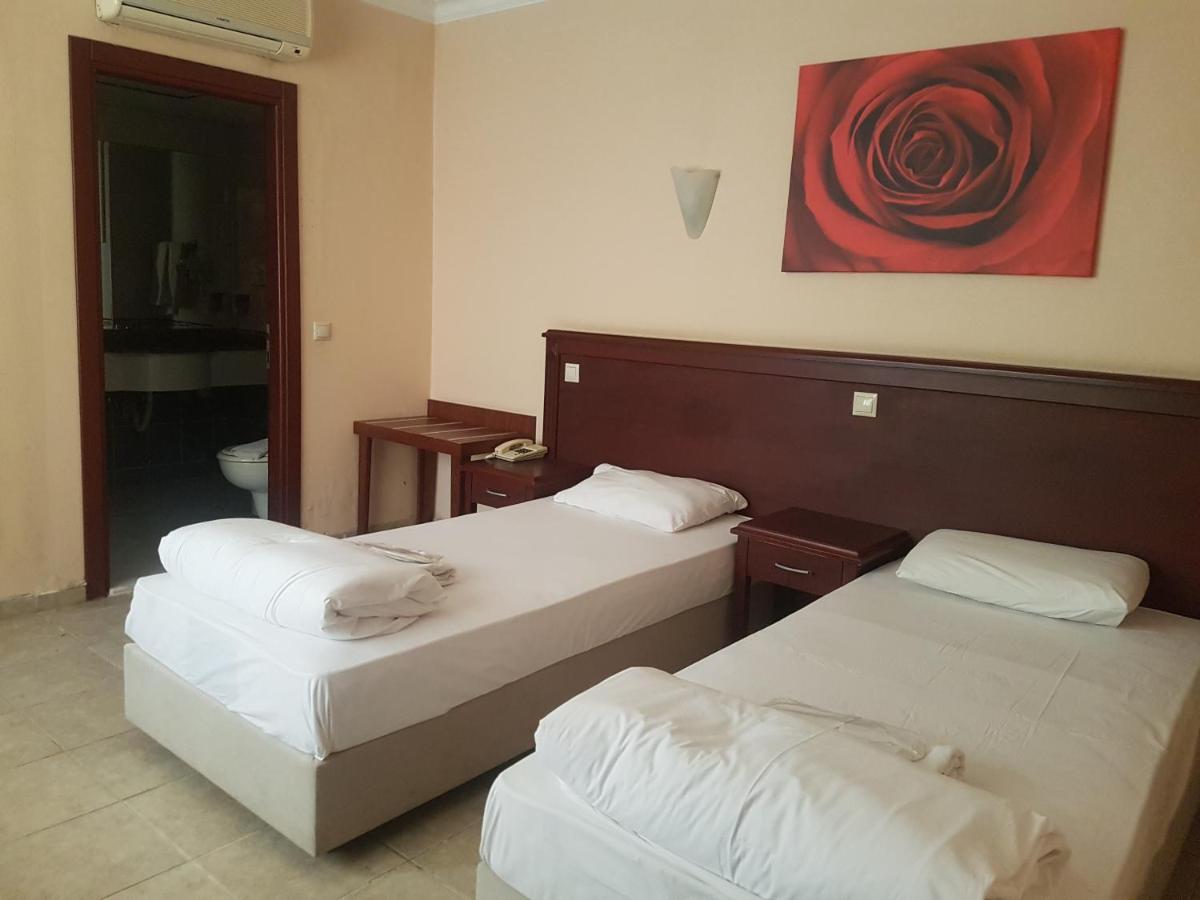 Double or Twin Room,1589489735:JPEG