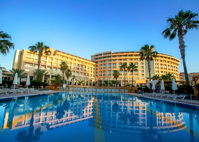 Luxe hotel: Fame Residence Lara & Spa