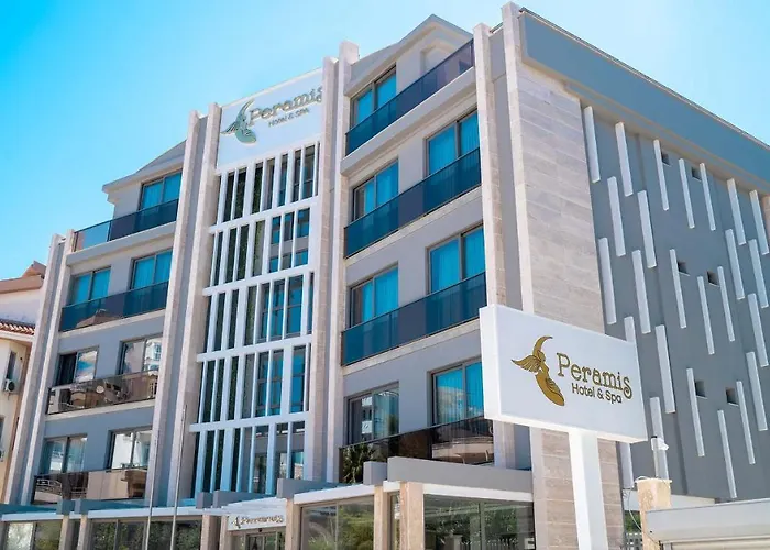 Hotel near College: Peramis Hotel & Spa