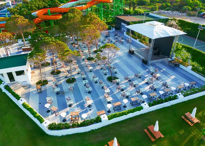Crystal Centro - Ultimate All Inclusive