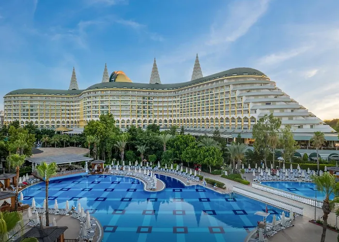 Delphin Imperial Lara